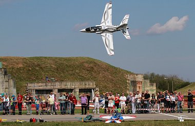 Letiště České Budějovice slaví 80